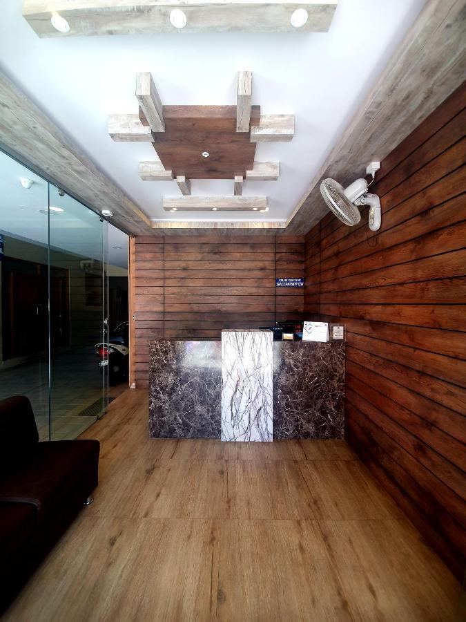 班加罗尔 Veekay Residency酒店 外观 照片
